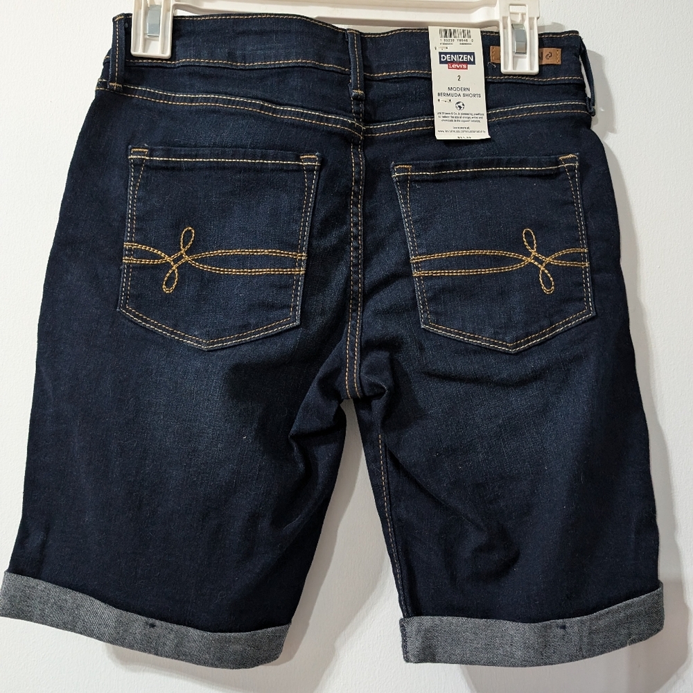 Levi's Bermuda Denizen Shorts Size 2 NEW